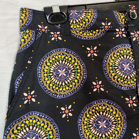MAEVE Size 6 Abstract City Black Motif Anthropologie Mandala High Waist Shorts - Picture 5 of 10